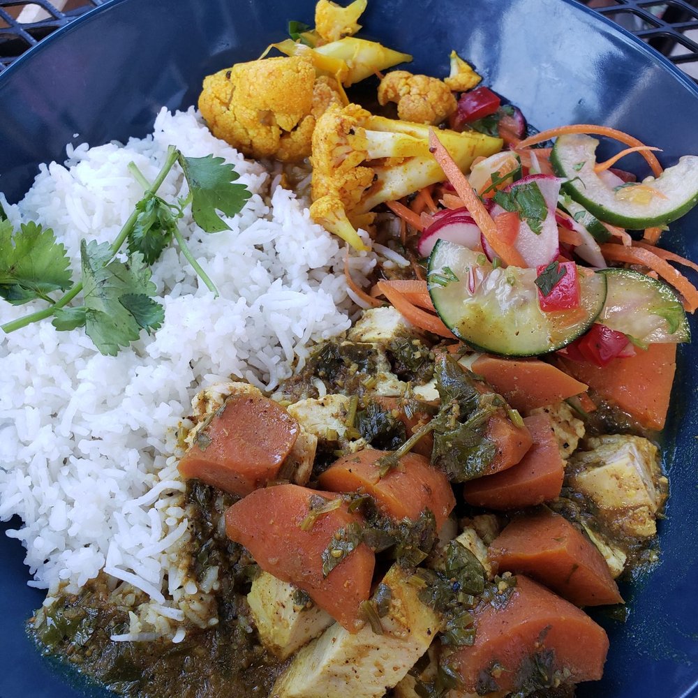 Crossroads Collective - Chicken curry bowl - Food Court Near Me - Milwaukee, Wisconsin Crossroads Collective - Chicken curry bowl - Food Court Near Me - Milwaukee, Wisconsin