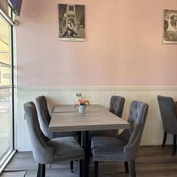 Vita Nostra Bakery Bistro - Inside dining area - Bakeries Near Me - Sunrise, Florida Vita Nostra Bakery Bistro - Inside dining area - Bakeries Near Me - Sunrise, Florida