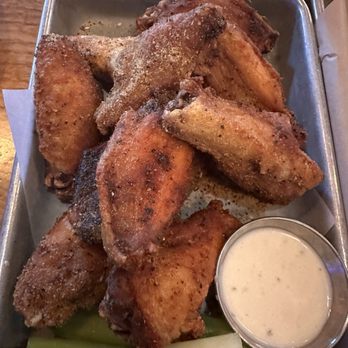 BJ's Restaurant & Brewhouse - Beer Bar Near Me - North Attleborough, Massachusetts