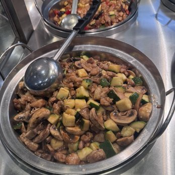 Panda Express - Plenty of choices here. - Chinese Near Me - Rohnert Park, California Panda Express - Plenty of choices here. - Chinese Near Me - Rohnert Park, California