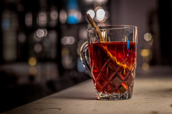 HEIST Restaurant + Wine Club by null