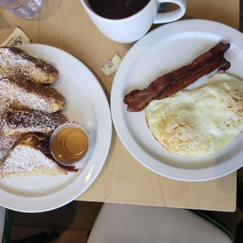 Bake Shack - Challah French Toast - Breakfast & Brunch Near Me - Dania Beach, Florida Bake Shack - Challah French Toast - Breakfast & Brunch Near Me - Dania Beach, Florida
