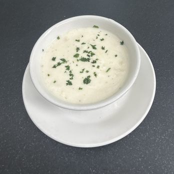 Hemenway's Restaurant - NEW ENGLAND CLAM CHOWDER - Seafood Near Me - Providence, Rhode Island