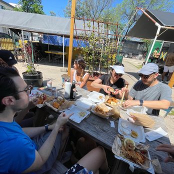 Community Kitchen + Taproom - Vegan Near Me - Austin, Texas Community Kitchen + Taproom - Vegan Near Me - Austin, Texas