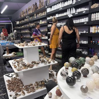 The Honeypot - Raquel - Spiritual Shop Near Me - Las Vegas, Nevada