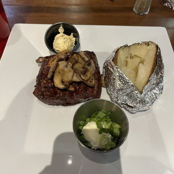 Back Alley - Flat iron with sautéed mushrooms, herb butter and potato!!! - Bowling Near Me - Bishop, California