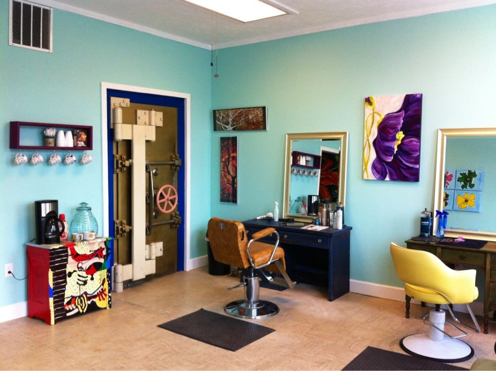 Sand Lake Salon Logo