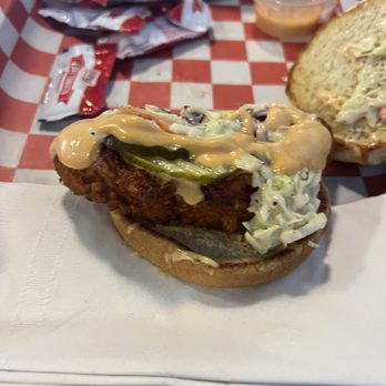 The Angry Chickz - Medium spice slider - Chicken Shop Near Me - Ceres, California The Angry Chickz - Medium spice slider - Chicken Shop Near Me - Ceres, California