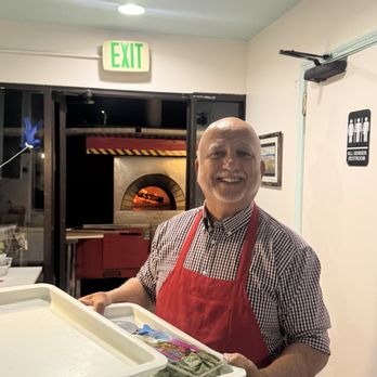 Abes Wood Fired Pizza - Hello Abe! - Pizza Near Me - Morro Bay, California