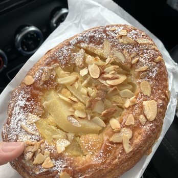 Le Bec Sucre - Pear danish - Patisserie/Cake Shop Near Me - Middletown, Rhode Island