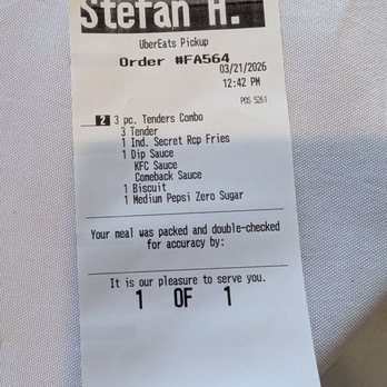 KFC - Chicken Shop Near Me - Deerfield Beach, Florida