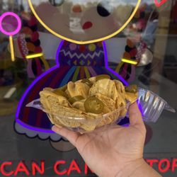 Dulceria Lele & Axol’s Snack Bar - NACHOS WITH CHEESE!!