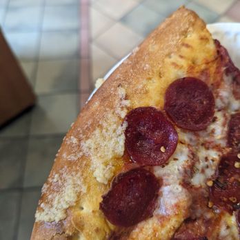 Abe’s Pizza - Fresh garlic on the crust. Delicious - Pizza Near Me - San Francisco, California