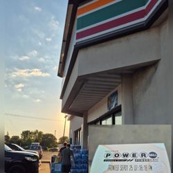 Rode My Bike up here. Check-in at 7pm to play 3 Easy pics on POWERBALL Lottery! Fingers crossed for ANY Of Winning ! 9/1/2025