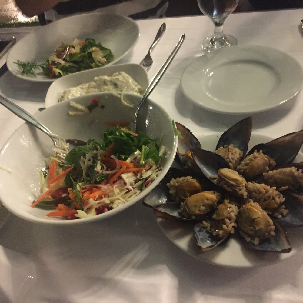 Veli Usta Balık Pişiricisi - Seafood Near Me - İzmir, 35 Veli Usta Balık Pişiricisi - Seafood Near Me - İzmir, 35