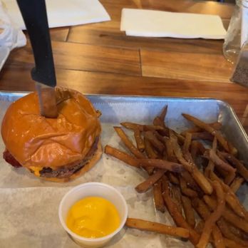 Barrel 17 - Whiskey burger with House-Cut Fries - New American Near Me - Virginia Beach, Virginia Barrel 17 - Whiskey burger with House-Cut Fries - New American Near Me - Virginia Beach, Virginia