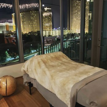 Wellness Mobile Massage - Enjoy a relaxing mobile massage at your Las Vegas hotel. Professional massage therapy delivered directly to your room for ultimate comfort. - Massage Near Me Wellness Mobile Massage - Enjoy a relaxing mobile massage at your Las Vegas hotel. Professional massage therapy delivered directly to your room for ultimate comfort. - Massage Near Me