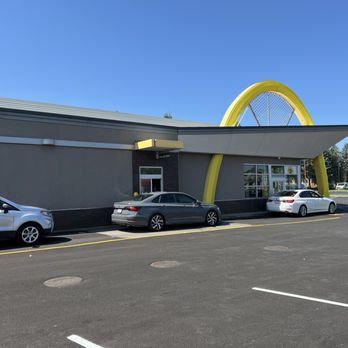 McDonald's - Burgers Near Me - Utica, New York McDonald's - Burgers Near Me - Utica, New York