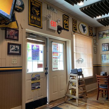 Maloney's Pub - Inside - Sports Bars Near Me - Summersville, West Virginia Maloney's Pub - Inside - Sports Bars Near Me - Summersville, West Virginia
