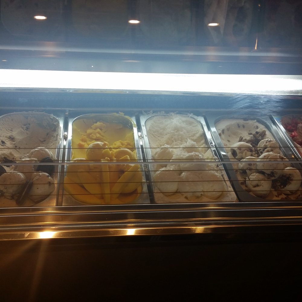 Your Pie Pizza - Make your pizza or salad a combo with a drink and side salad, chips or Gelato - Pizza Near Me - Indio, California Your Pie Pizza - Make your pizza or salad a combo with a drink and side salad, chips or Gelato - Pizza Near Me - Indio, California