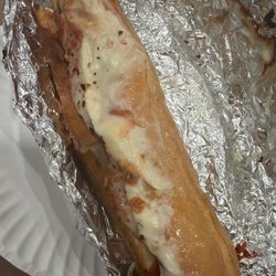 Pizzetta's Pizzeria - Gross eggplant. Almost trash can worthy.