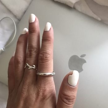 M&M Studio - Chipped nail - Hair Salons Near Me - New York, New York