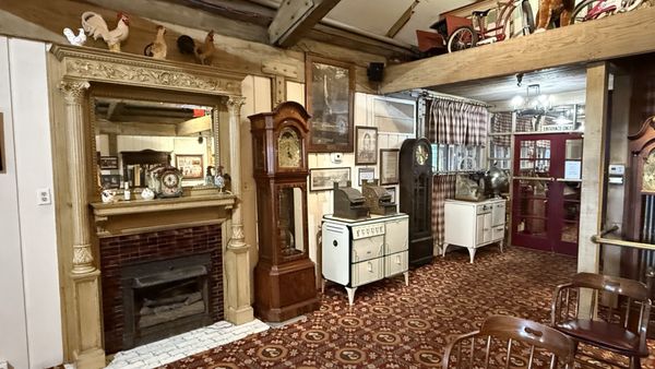 White Fence Farm Main Restaurant by null