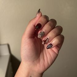 88Nails