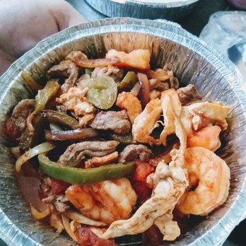 Acapulco Mexican Restaurant - Fajitas Texan (not too greasy!) - Bars Near Me - Tonawanda, New York