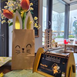Lieblingscafe - Frische Blumen