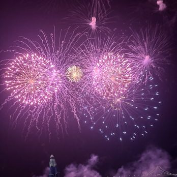 Ben & Jerry’s - Fireworks. - Ice Cream & Frozen Yogurt Near Me - Newport, Rhode Island Ben & Jerry’s - Fireworks. - Ice Cream & Frozen Yogurt Near Me - Newport, Rhode Island