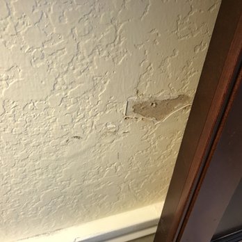 Baymont by Wyndham Provo River - Typical wear throughout the room - Hotels Near Me - Provo, Utah
