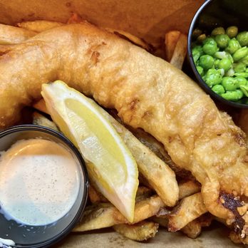Honey Fitz - Fish and chips - Bars Near Me - New York, New York