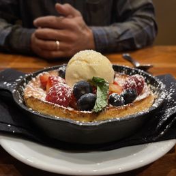 Warm Butter Cake
