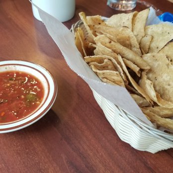 Casa De Benavidez - Yummy chips and salsa - Mexican Near Me - Albuquerque, New Mexico Casa De Benavidez - Yummy chips and salsa - Mexican Near Me - Albuquerque, New Mexico