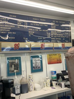 Hank's Franks by null