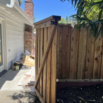 Archi's Painting - Fence power wash / stain - Painters Near Me - Concord, California