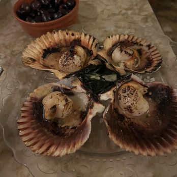 A Taberna da Rua das Flores - Grilled scallops - Portuguese Near Me - Lisbon, 11