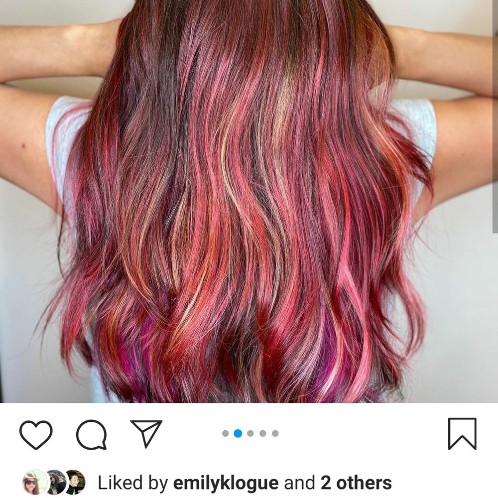 HONEY SUITE 14 - She used this super cool dye that bleached and colored at the same time!!! - Hair Salons Near Me - Seattle, Washington HONEY SUITE 14 - She used this super cool dye that bleached and colored at the same time!!! - Hair Salons Near Me - Seattle, Washington