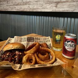 Downtown Pub & Grill