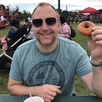 Stuckey Farm Orchard and Cider Mill - Donuts - Farmers Market Near Me - Sheridan, Indiana