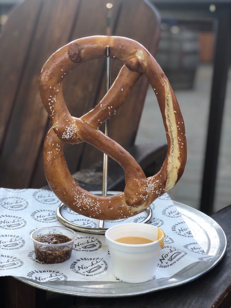 Food from No-Li Brewhouse