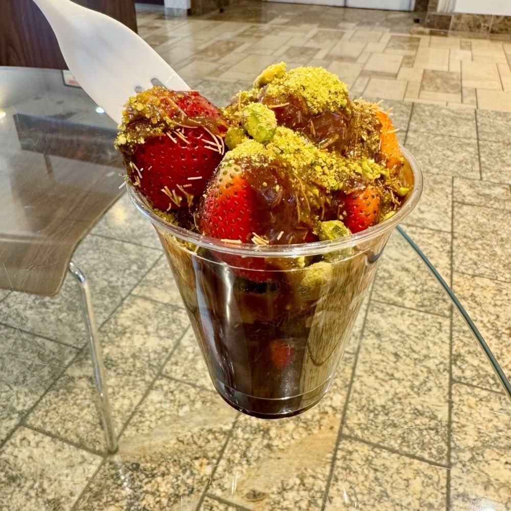 Dubai Chocolate Strawberries Dubai Chocolate Strawberries