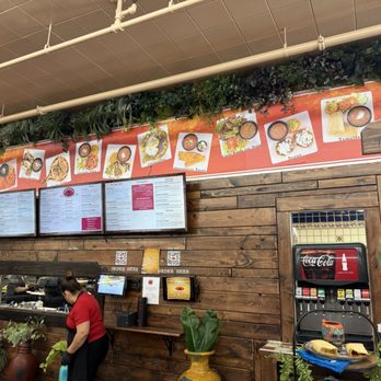 El Burrito Mercado - Restaurant - Grocery Near Me - Saint Paul, Minnesota