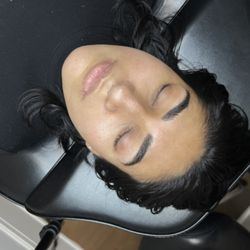 Jené Vera Cosmetics  - Fluffy Brows