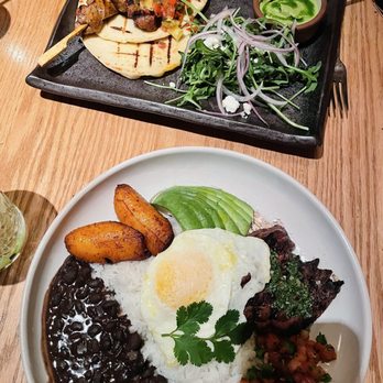 CHICA - Paisa Bowl (bottom); tenderloin skewers (top) - Latin American Near Me - Las Vegas, Nevada