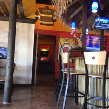 Beach Hut Deli - Great food and atmosphere - Delis Near Me - Los Osos, California Beach Hut Deli - Great food and atmosphere - Delis Near Me - Los Osos, California