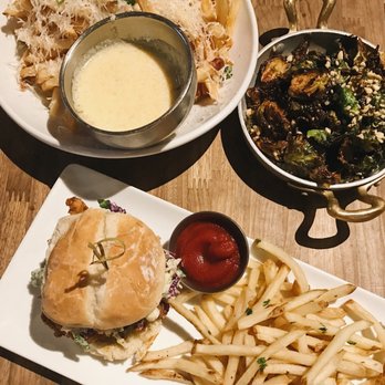 Eureka! - Truffle fries, Brussels sprouts, chicken slider (all on happy hour) - American Near Me - Berkeley, California