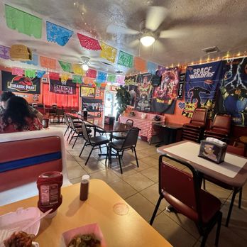 Filé's Burgers - Burgers Near Me - San Antonio, Texas