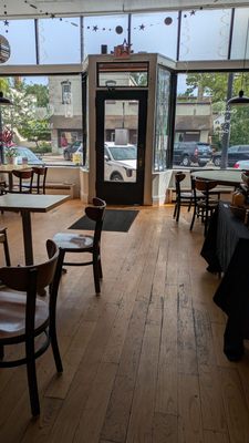 Mousse Sparkling Wine Co. by null